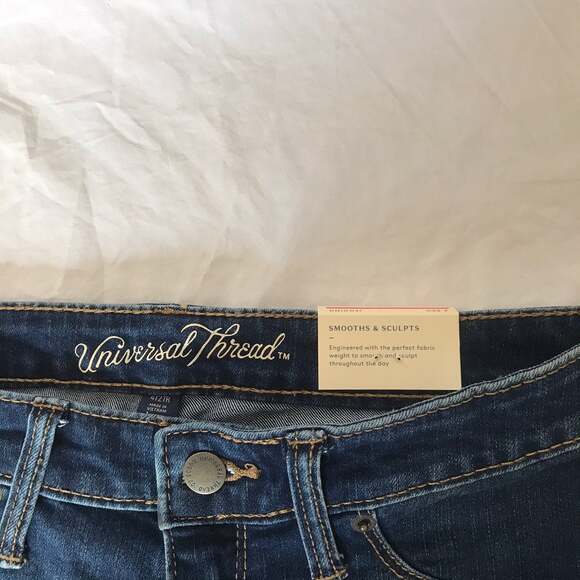 universal thread jegging  4/27Reg‎ - Picture 3 of 6